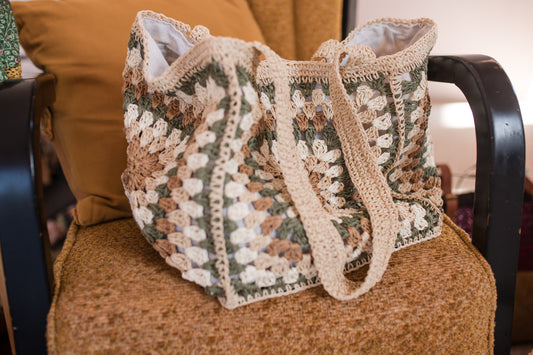 Solea Tote Sage Dune