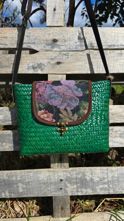 Nintra Sling Bag Emerald