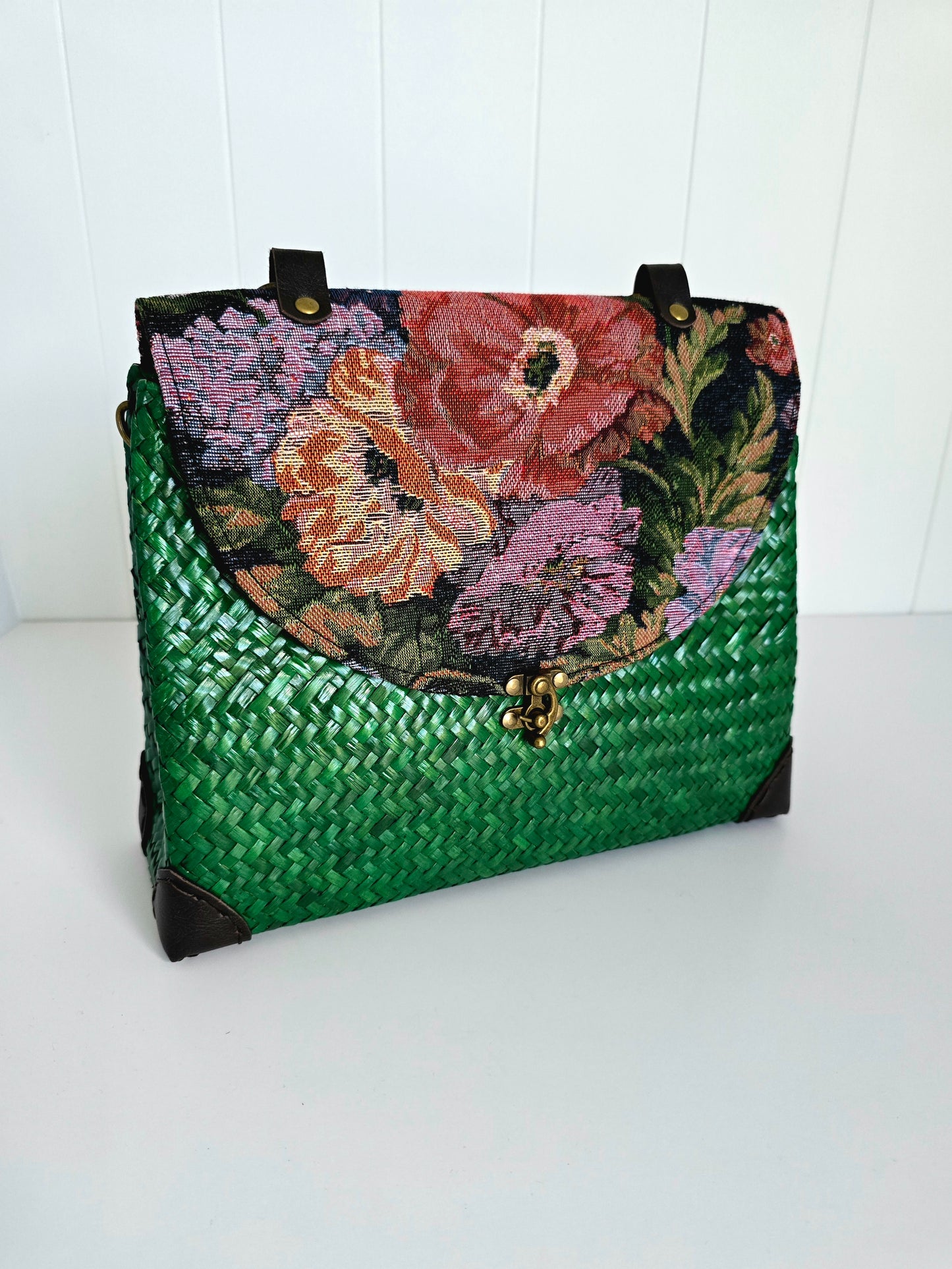 Pavinee Handbag Emerald