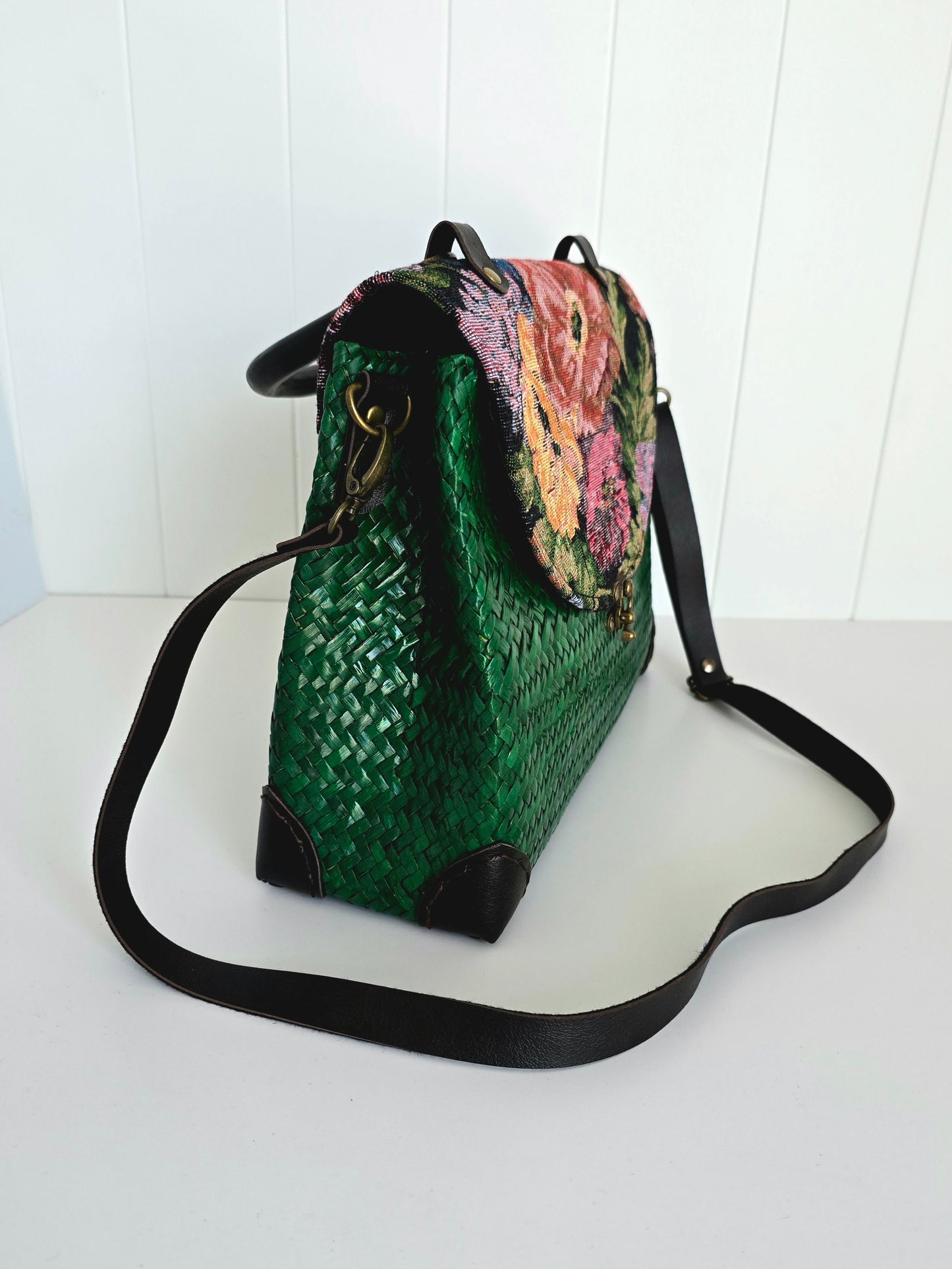 Pavinee Handbag Emerald