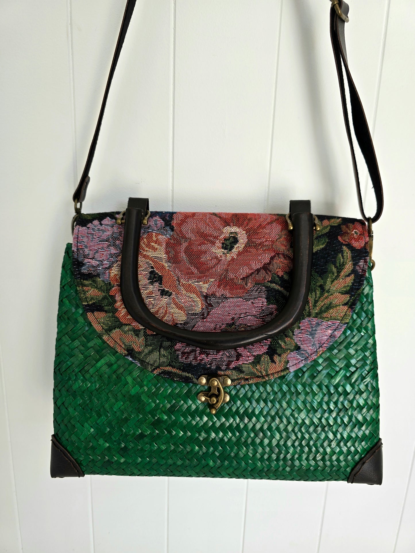 Pavinee Handbag Emerald