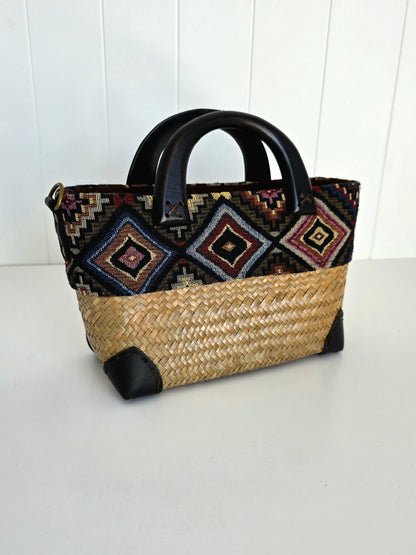 Lamai Handbag
