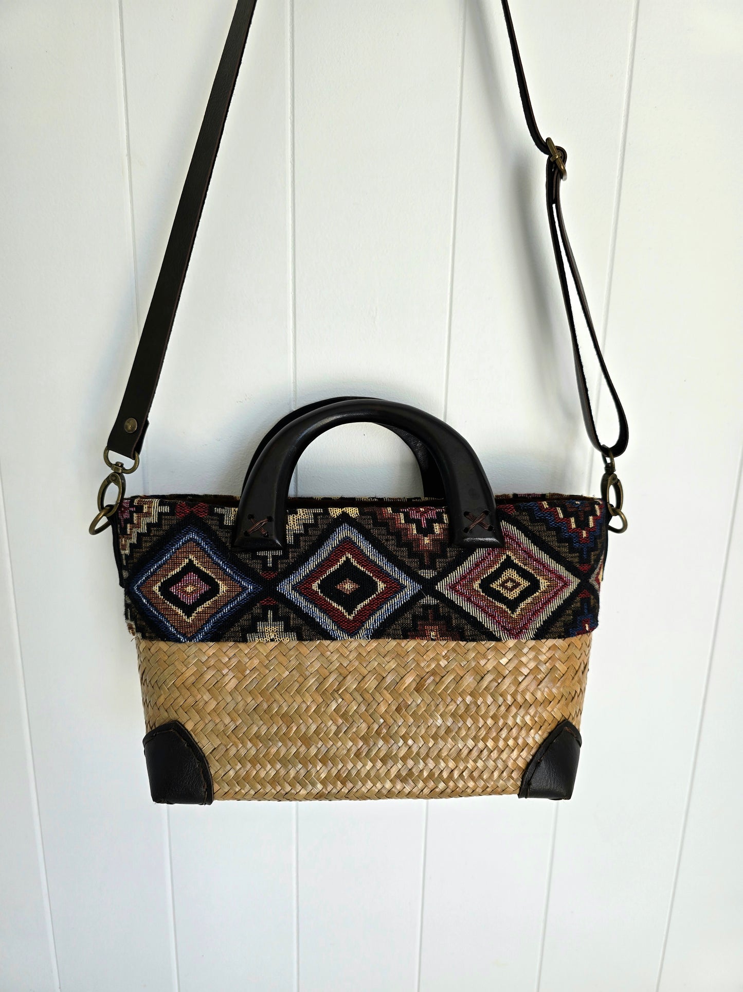 Lamai Handbag
