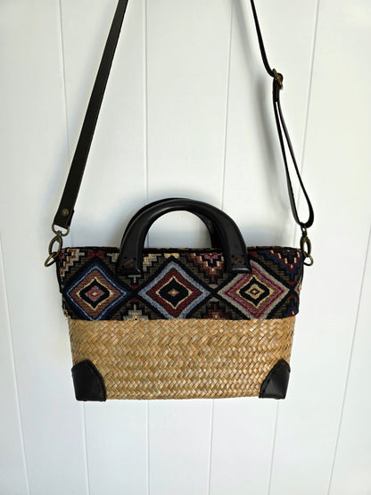 Lamai Handbag