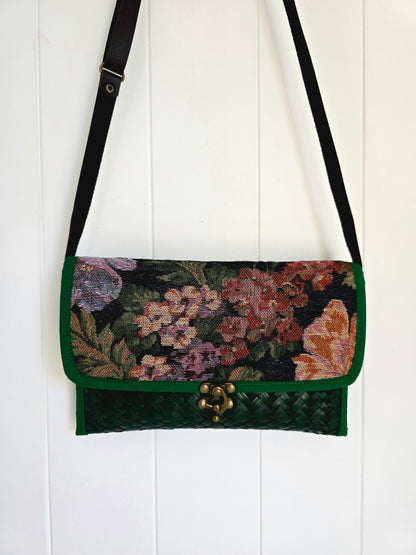 Ravita Clutch Emerald