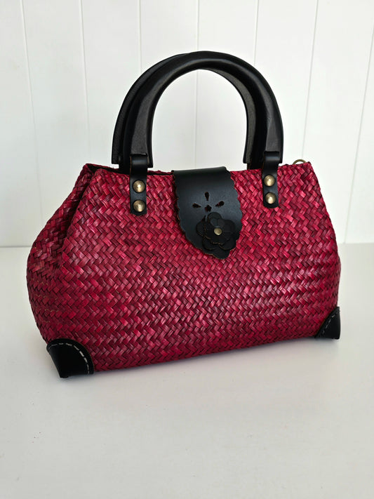 Petali Handbag - Rose Red