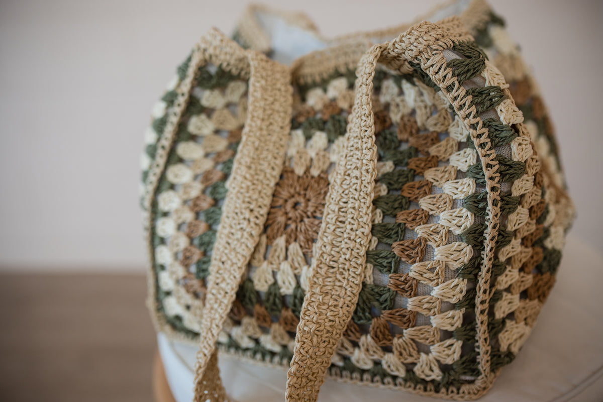 Solea Tote Sage Dune